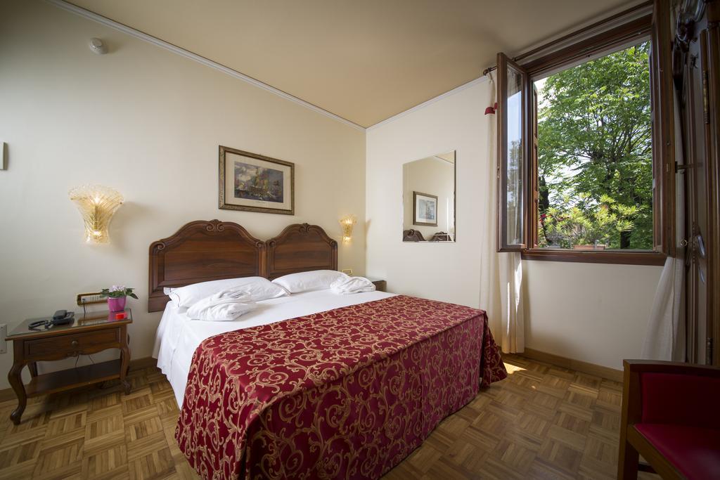 Hotel Spessotto Portogruaro Kültér fotó